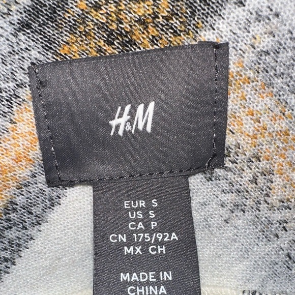 H&M Plaid Jacket - Picture 3 of 3